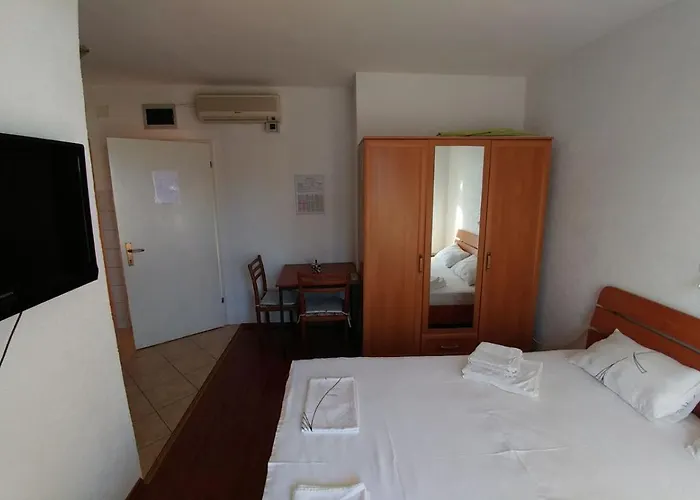 Vodice, Buntic Lägenhet