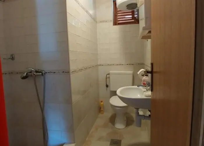 Vodice, Buntic Apartman